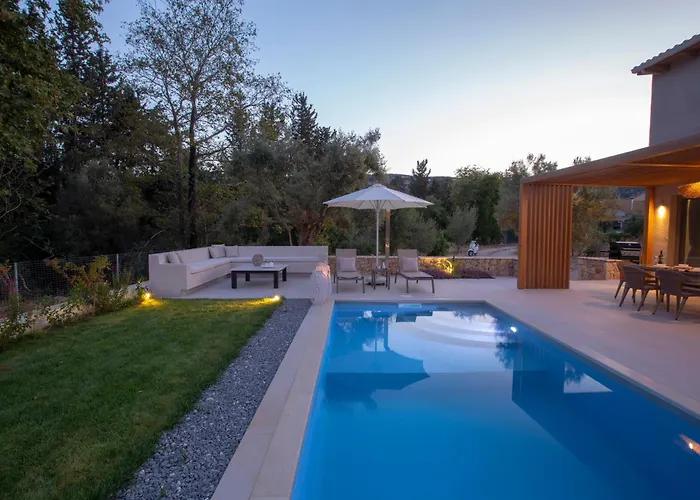 Villa Luxury Elpis *