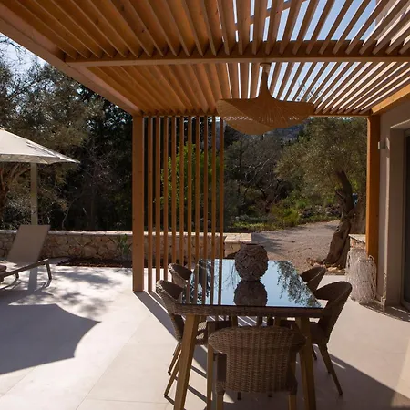 Luxury Elpis Villa