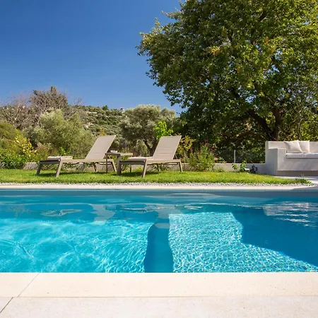 Luxury Elpis 别墅 *